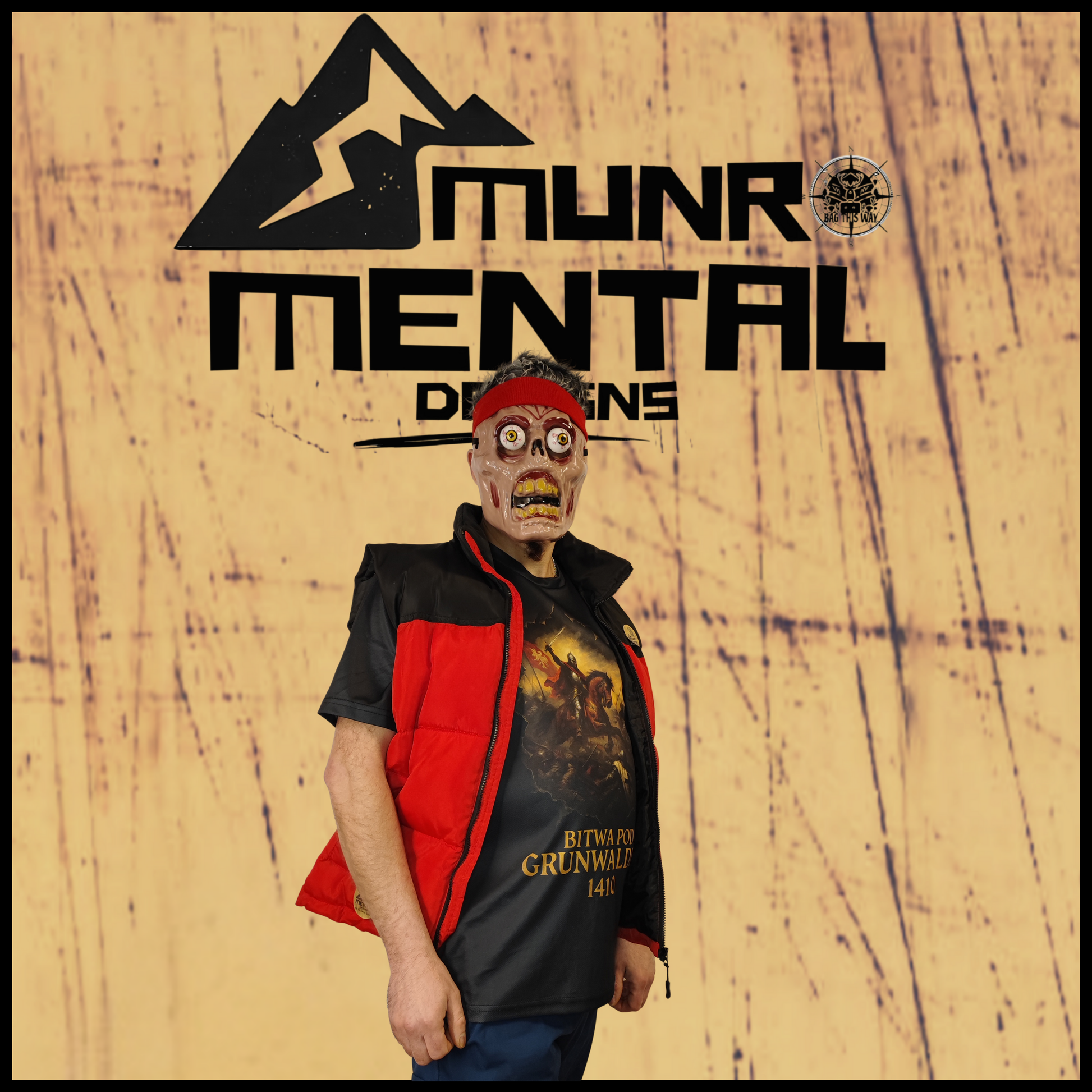 Munro Mental “Bitwa pod Grunwaldem 1410” t-shirt – model left view