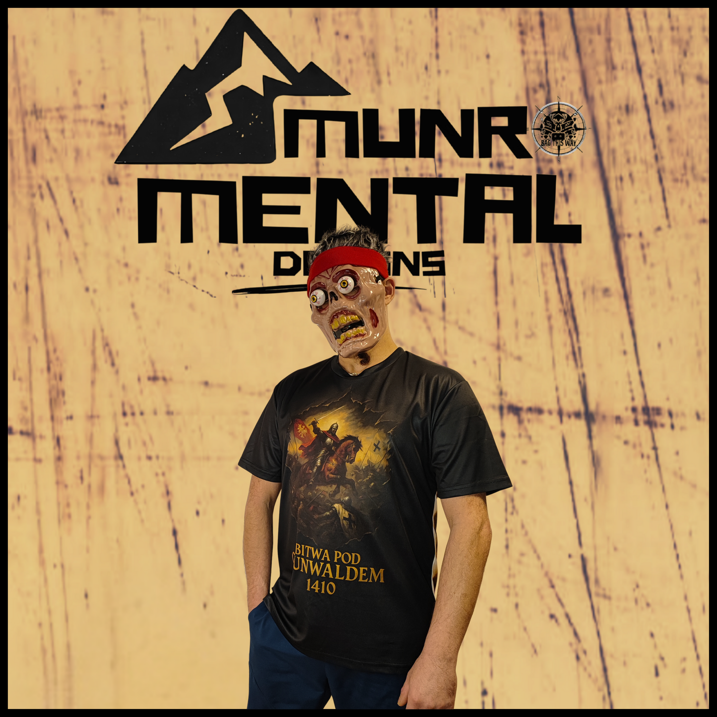 Munro Mental “Bitwa pod Grunwaldem 1410” t-shirt – model right view
