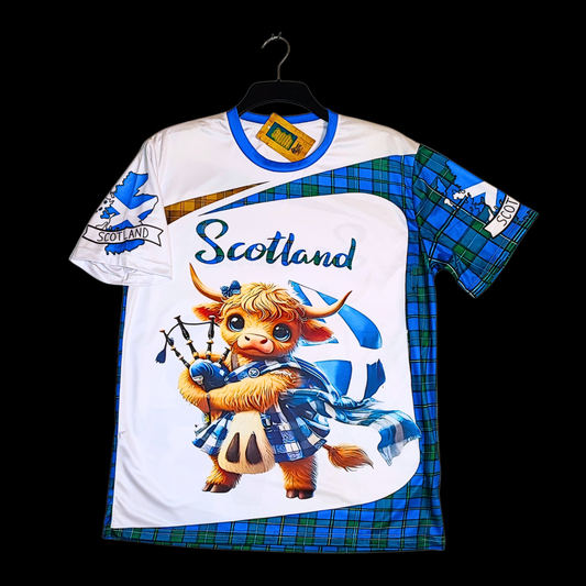 Munro Mental “Highland Coo Scotland” t-shirt – front view
