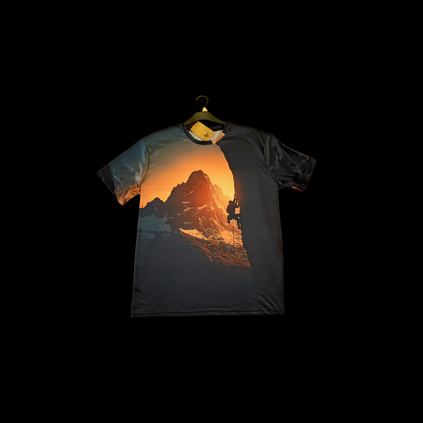Munro Mental “The Sunrise Climber” t-shirt – detail of front print
